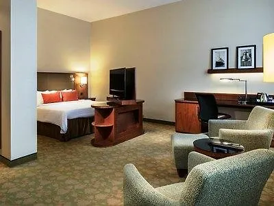 Hotel Courtyard By Marriott Brema