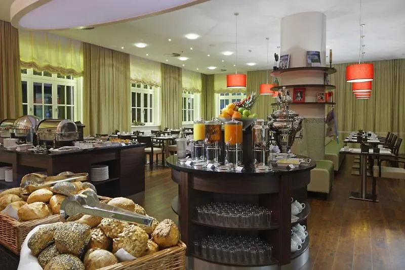Hotel Courtyard By Marriott Brema