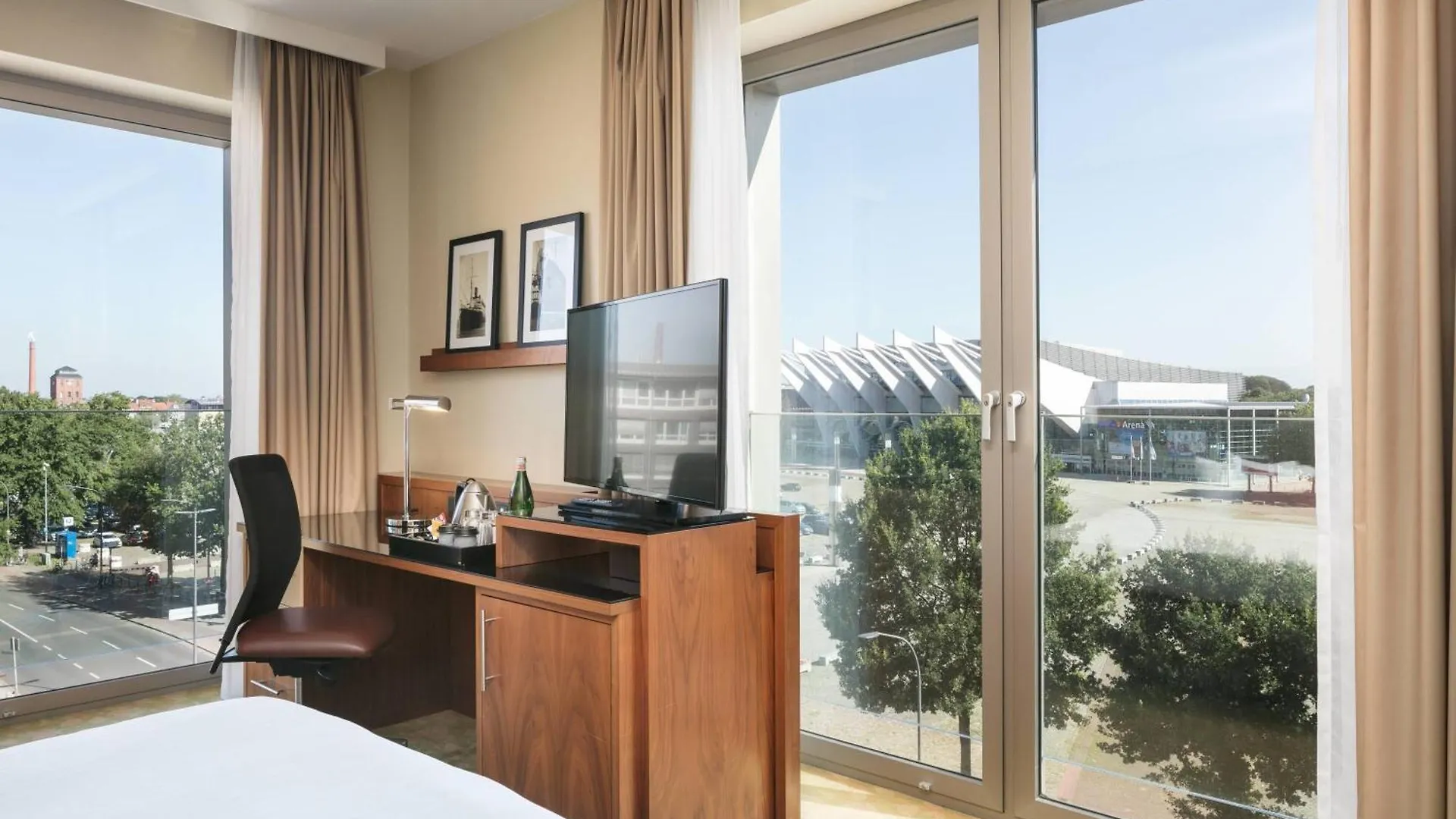 Hotel Courtyard By Marriott Brema